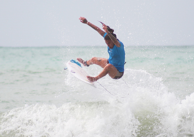 Silvana Lima. Foto: @alexandregondimfotografia/@cbsurf