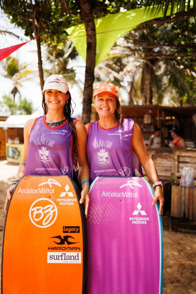 Luna e Neymara voltam ao mar na Praia da Taibinha(Davi Capistrano / Divulgação)